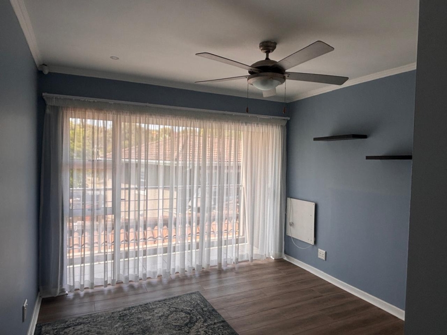 To Let 3 Bedroom Property for Rent in Selborne Eastern Cape